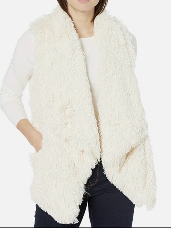 Democracy Jackets & Blazers - Democracy Sleeveless Draped Faux Fur Open Front Shaggy Waterfall Vest, Cream, M